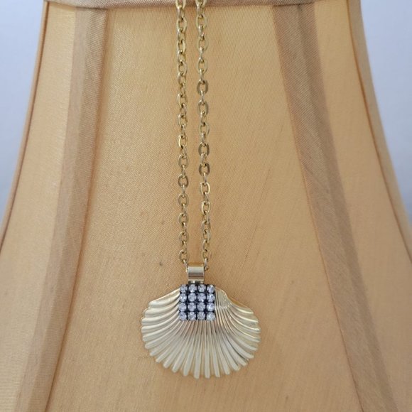 RARE 1960s Shell Clam 14k gold plated tested Necklace with Chain 14" - Picture 3 of 12